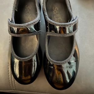 Girls Tap Shoes 8.5